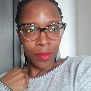 Meet your Posher, Hasanna